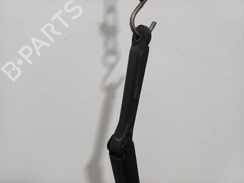 Used Front windshield wiper arm Front windshield wiper arm 38675571 38675571