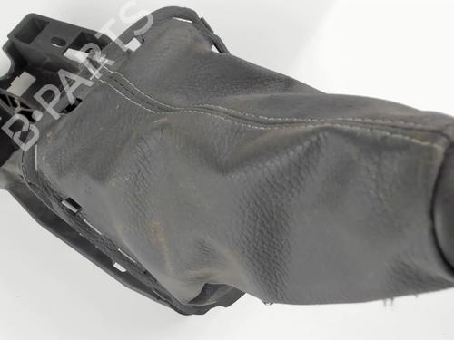 Used Gear lever TOYOTA AVENSIS Estate (_T25_) 2.2 D-CAT (ADT251_, ADT251R) (177 hp) 20390916