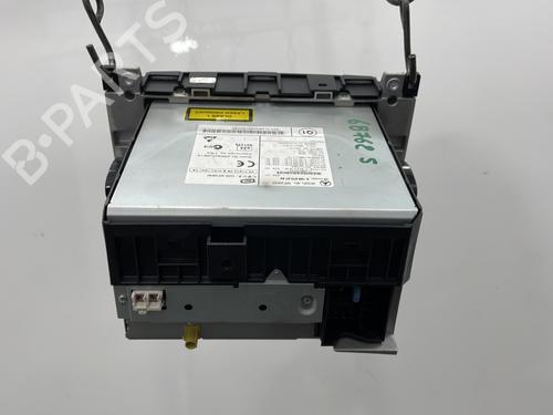 Used Radio Radio MERCEDES-BENZ B-CLASS Sports Tourer (W245) B 180 CDI (245.207) (109 hp) 23779024 23779024