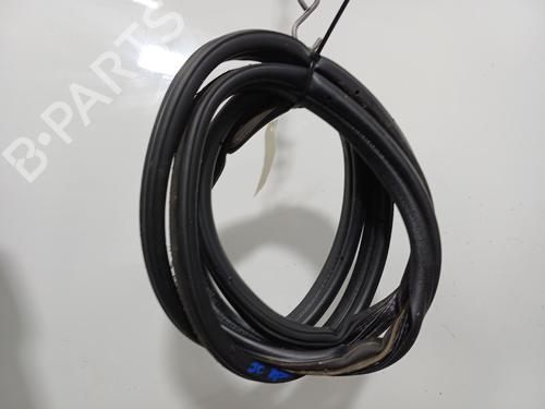rubber-door-seal-renault-twingo-iii-bcm_-bca_-2014-40002808 main image