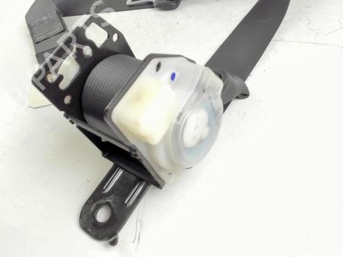 Used Rear right seatbelt Rear right seatbelt TOYOTA COROLLA (_E12_) 2.0 D-4D (CDE120R, CDE120L_) (110 hp) 20420951 20420951