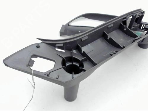 Used Front left interior door handle Front left interior door handle VW POLO V (6R1, 6C1) 1.4 TDI (75 hp) 32786897 32786897
