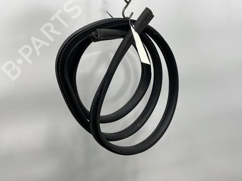 Rubber door seal JEEP CHEROKEE (KJ) 2.8 CRD 4x4 | BP28677230C142 