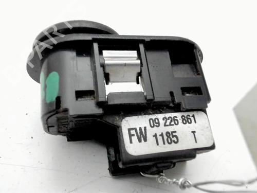 Mando retrovisor Mando retrovisor OPEL MERIVA A MPV (X03) 1.7 CDTI (E75) (100 hp) 33894792 33894792