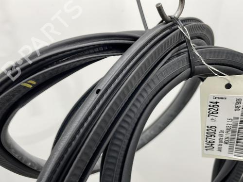 rubber-door-seal-opel-mokka-mokka-x-j13-2012-2013-2014-2015-2016-2017-2018-2019-25122725 main image