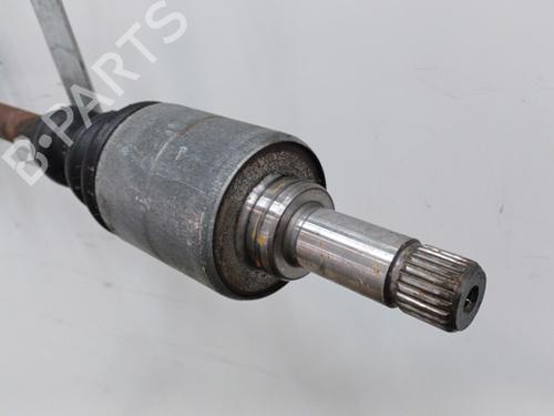 Used Left front driveshaft Left front driveshaft PEUGEOT 205 I (741A/C) 1.1 (49 hp) 20469956 20469956