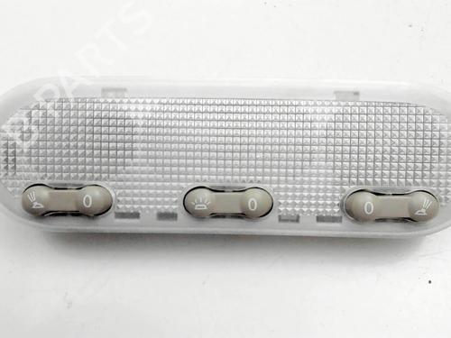 Used Interior roof light NISSAN JUKE (F15) 1.5 dCi (110 hp) 25444915
