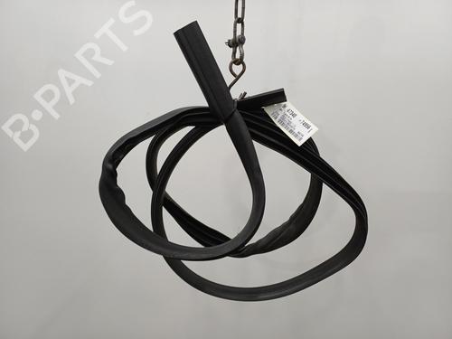 Used Rubber door seal FORD FOCUS III 1.6 TDCi ECOnetic (105 hp) 22103926