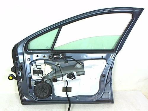 Drzwi przednie prawe PEUGEOT 407 (6D_) 2.0 HDi 135 (6DRHRH, 6DRHRE, 6DRHRG, 6DRHRJ) | BP20455000C3 