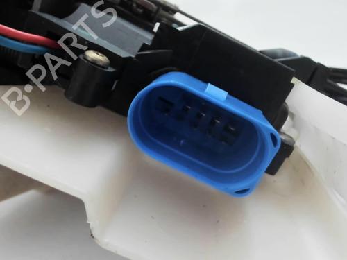 Front left lock VW TOURAN (1T1, 1T2) 1.9 TDI | BP20441009C98 
