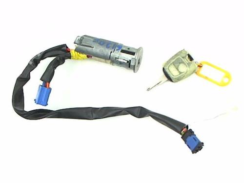 Used Ignition barrel PEUGEOT 206 Hatchback (2A/C) 1.4 i (75 hp) 20449314