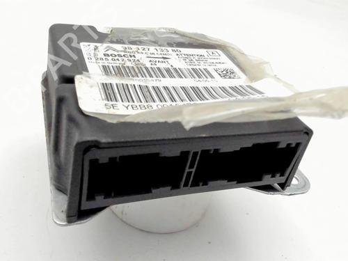 Used ECU airbags ECU airbags PEUGEOT 208 I (CA_, CC_) 1.4 HDi (68 hp) 35938358 35938358