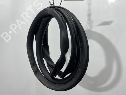 rubber-door-seal-citroen-jumpy-iii-van-v_-2016-30115689 main image