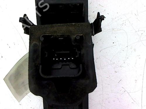 Used Lamp holder Lamp holder RENAULT SCÉNIC II (JM0/1_) 1.9 dCi (JM0G, JM12, JM1G, JM2C) (120 hp) 21236018 21236018