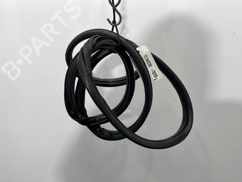 Used Rubber door seal TOYOTA AYGO (_B1_) 1.0 (KGB10_, KGB10R) (68 hp) 32373773