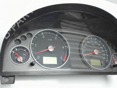 Used Instrument cluster FORD MONDEO III (B5Y) 1.8 16V (110 hp) 21233357