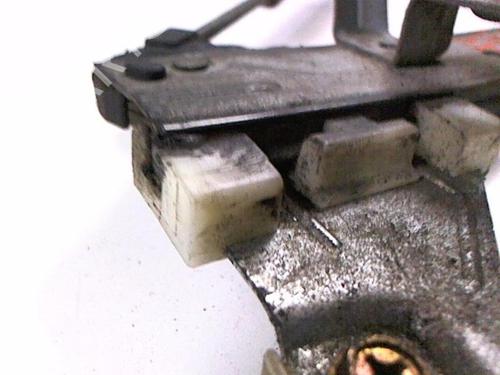 Used Front left window mechanism Front left window mechanism KIA SEPHIA Saloon (FA) 1.5 i (80 hp) 21233576 21233576