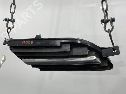 Used Grille NISSAN ALMERA TINO (V10) 2.2 dCi (115 hp) 20395997