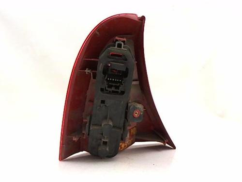 Right taillight RENAULT CLIO II (BB_, CB_) 1.9 D (B/CB0J) | BP20409832C35 