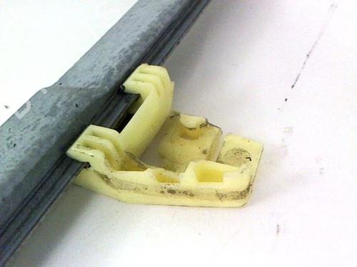 Front left window mechanism PEUGEOT 1007 (KM_) 1.4 HDi | BP20432421C22 