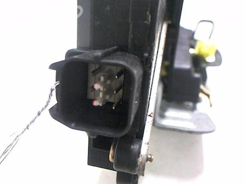 Rear left lock HYUNDAI SANTA FÉ I (SM) 2.0 CRDi 4x4 | BP20470265C100 
