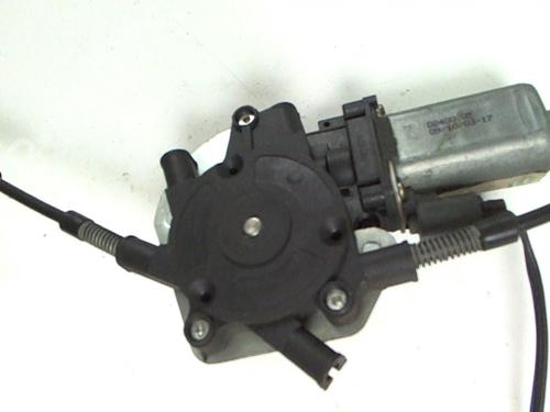 Front right window mechanism MERCEDES-BENZ VITO Bus (W638) 110 TD 2.3 (638.174) | BP20402539C23 