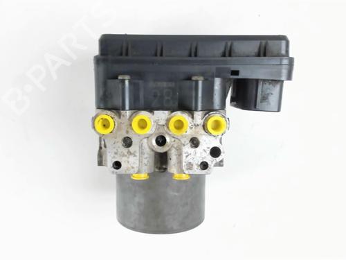 Used ABS pump TOYOTA RAV 4 III (_A3_) 2.2 D (ALA35_) (150 hp) 21565393