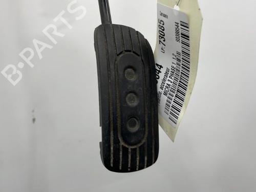 Used Electronic module NISSAN MICRA III (K12) 1.2 16V (65 hp) 21240925