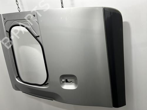 Used Left slide door Left slide door DACIA DOKKER MPV (KE_) 1.2 TCe (KEM0, KEAY) (115 hp) 32363578 32363578
