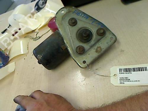 Used Front wiper motor FORD FIESTA III (GFJ) 1.6 i 16V (88 hp) 25264503