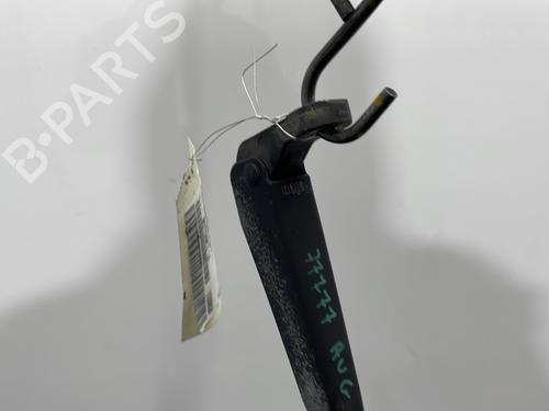 Used Front windshield wiper arm Front windshield wiper arm 30689359 30689359