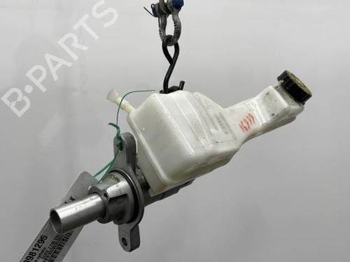 Brake master cylinder BMW 2 Gran Tourer (F46) 218 d | BP20445558M77 