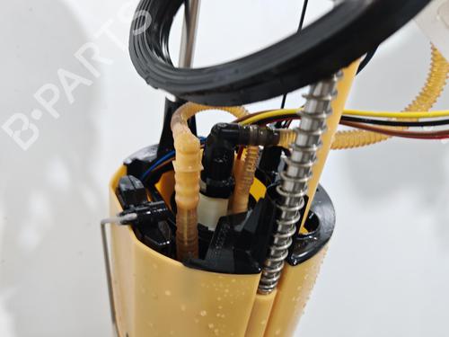 Used Fuel pump Fuel pump 38475286 38475286