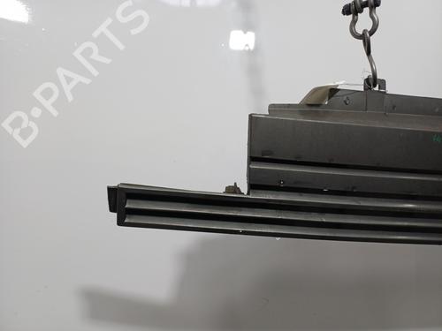 Used Grille Grille RENAULT SUPER 5 (B/C40_) 1.4 Cat (B/C/407) (58 hp) 35938496 35938496