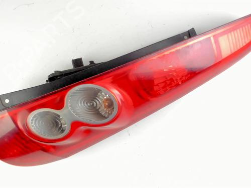Used Right taillight FORD FIESTA V (JH_, JD_) 1.25 16V (75 hp) 20391111