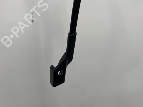 Used Front windshield wiper arm Front windshield wiper arm PEUGEOT 208 II (UB_, UP_, UW_, UJ_) 1.5 BlueHDI 100 (102 hp) 23778502 23778502