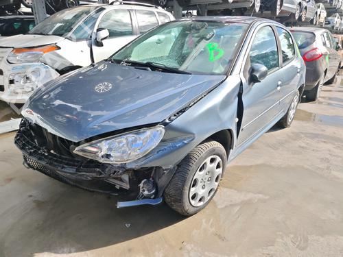 Dør venstre foran PEUGEOT 206 Hatchback (2A/C) 1.4 HDi eco 70 | BP28709187C2