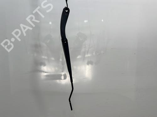 Used Front windshield wiper arm Front windshield wiper arm RENAULT MEGANE II (BM0/1_, CM0/1_) 1.5 dCi (BM1E, CM1E) (106 hp) 32736132 32736132