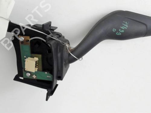 switch-ford-transit-custom-v362-van-fy-fz-2012-31679521 main image