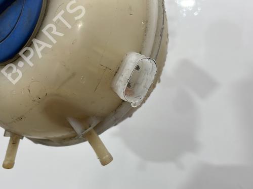 expansion-tank-vw-transporter-t5-van-7ha-7hh-7ea-7eh-2003-27726353 main image