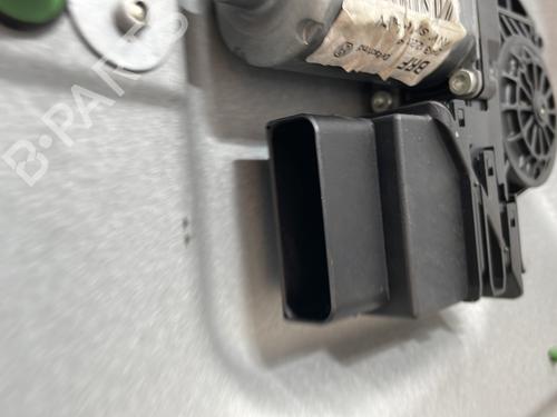 Used Rear left window mechanism Rear left window mechanism VW TOURAN (1T3) 1.6 TDI (105 hp) 33559978 33559978