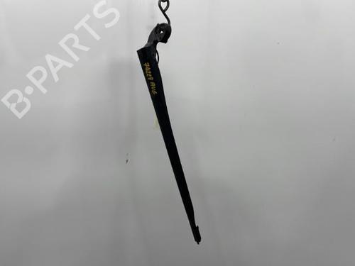 Used Front windshield wiper arm SEAT LEON (1P1) 2.0 TDI 16V (140 hp) 20389084