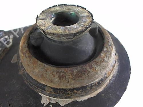 Used Left front suspension arm Left front suspension arm RENAULT TRAFIC II Van (FL) 1.9 dCi 80 (FL0B) (82 hp) 20403985 20403985