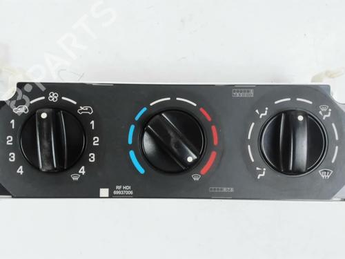 Used Climate control CITROËN BERLINGO / BERLINGO FIRST MPV (MF_, GJK_, GFK_) 1.4 i (MFKFX, MFKFW, GJKFWB, GJKFWC, GFKFWC) (75 hp) 29043387