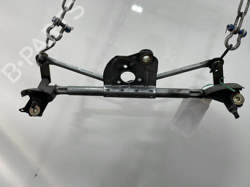 Used Front wipers mechanism Front wipers mechanism TOYOTA YARIS (_P1_) 1.3 (SCP12_, SCP13_, SCP12R, SCP13R) (87 hp) 29625321 29625321