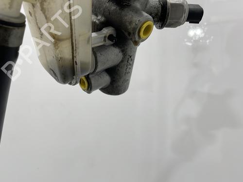 Brake master cylinder NISSAN ALMERA TINO (V10) 2.2 dCi | BP20928900M77 