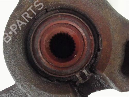 Used Right front steering knuckle Right front steering knuckle RENAULT MEGANE II (BM0/1_, CM0/1_) 1.9 dCi (BM0G, CM0G) (120 hp) 20421336 20421336