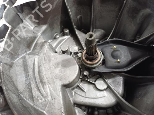 Gearbox CITROËN C5 III (RD_) 1.6 HDi 110 (RD9HZC) | BP37037498M3 - Image 2