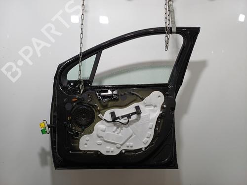 Used Right front door Right front door 37414772 37414772