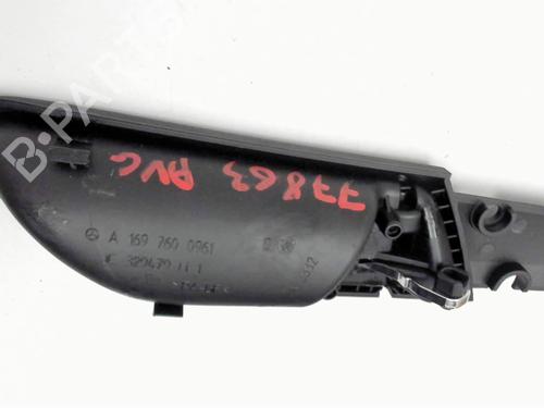 Venstre foran invendig håndtak MERCEDES-BENZ A-CLASS (W169) A 180 CDI (169.007, 169.307) | BP29921804I13 